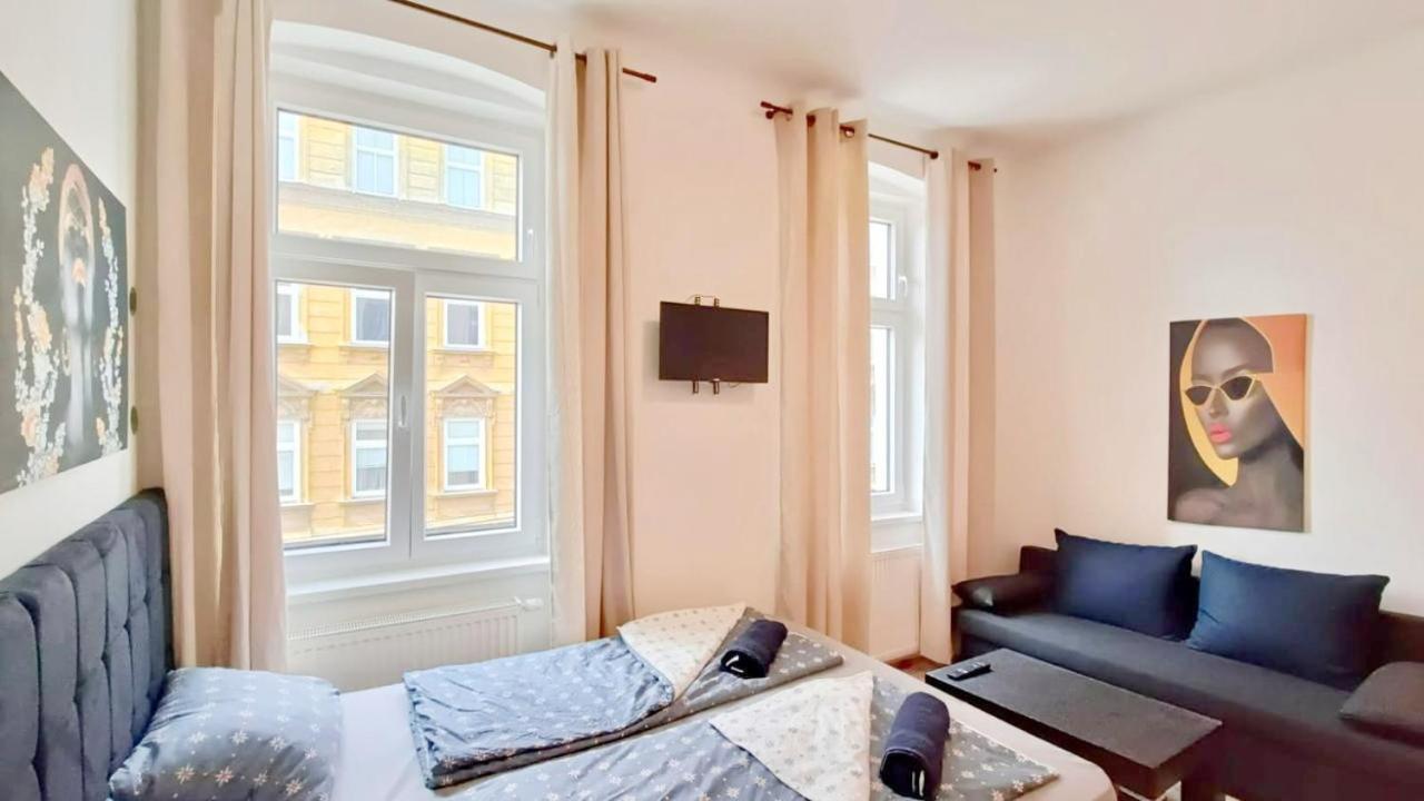 Family Apartment Mz27 Wenen Buitenkant foto