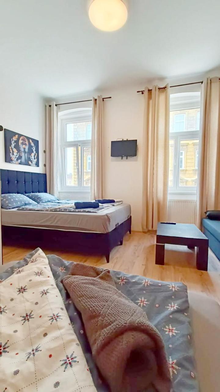 Family Apartment Mz27 Wenen Buitenkant foto